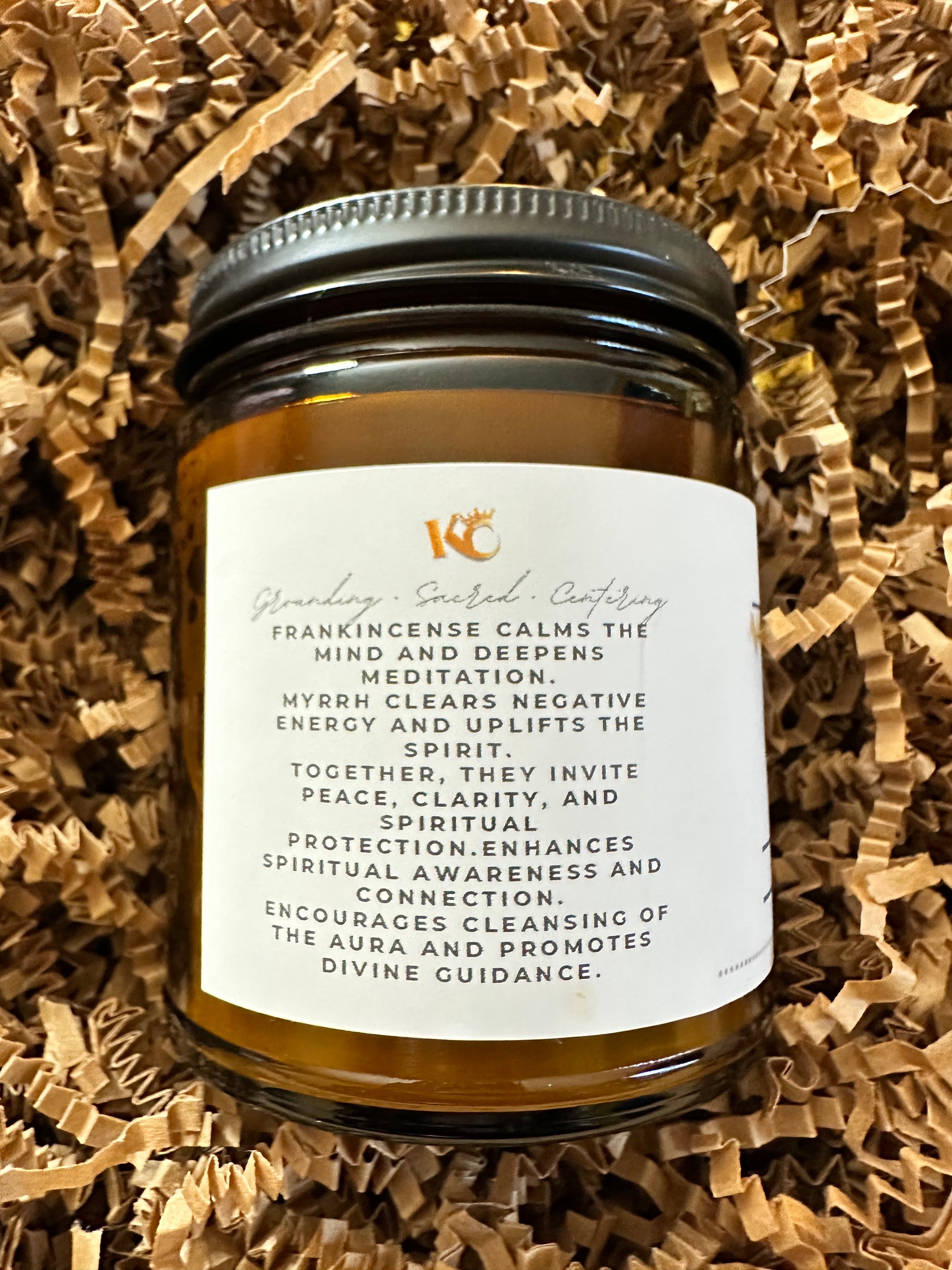Frankincense + Myrrh Beeswax Candle with Wooden Wick – Spiritual Protection & Meditation